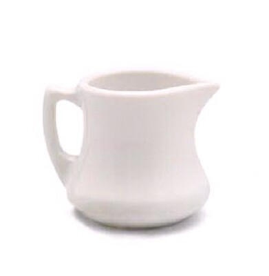 [ CREAMER, PLASTIC, WHITE, 3 OZ  ]