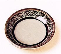 PLATE, (FUCHI-SEIKAIHA WAVE RIM), 4