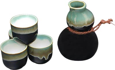 [ SAKE SET, 4 CUPS, BLACK GOURD  ]