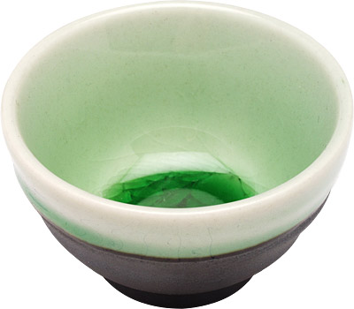 [ SAKE CUP, SPRING GREEN CRAKLE  ]