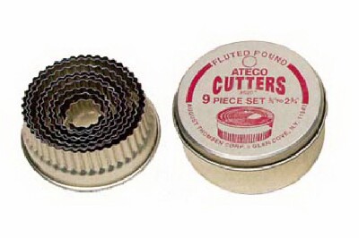 [ COOKIE CUTTER SET, FLUTED, 11  ]