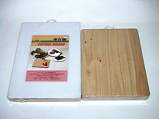CUTTING BOARD, PLASTIC/WOOD, 9.5