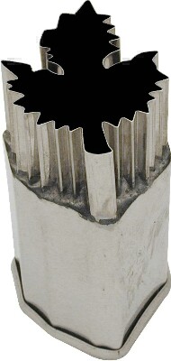 VEGETABLE CUTTER, MAPLE LEAF KUPCOV043
