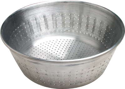 [ COLANDER, ALUM.,  6-1/4
